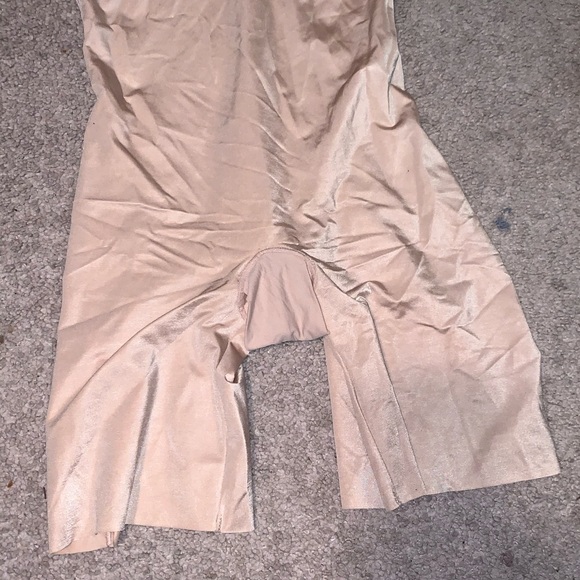 Strapless cupped bodysuit NWT - Picture 10 of 10